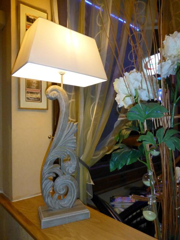 Trianon Hotel Vichy Ngoại thất bức ảnh